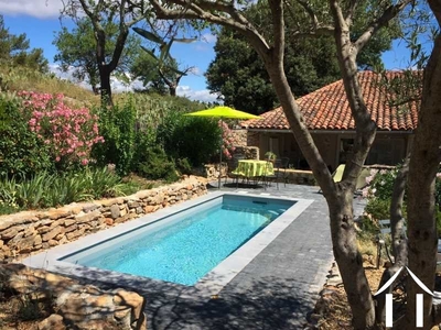 Au cœur des vignes, ravissante maison rénovée avec piscine. Ref # EG09-6985 