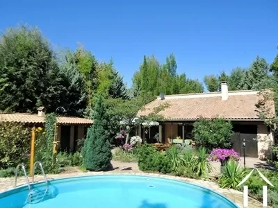 Villa avec piscine et vue près de la nature et l'Orb. Ref # EG11-2520 