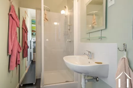 Salle de bains du studio-chambre d'amis