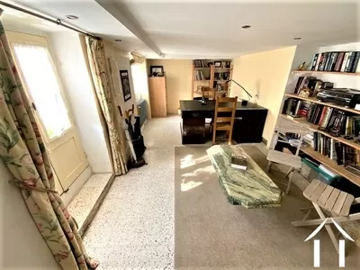 Studio-bibliothèque (peut être converti en 5ème chambre)