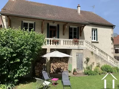 Maison de village de 2 chambres avec studio Ref # BH5456H