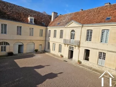 Front and west wing