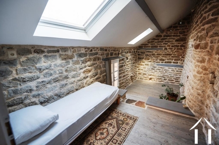 Chambre 4 donnant sur cour