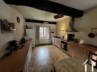 cuisine équipée et meublée