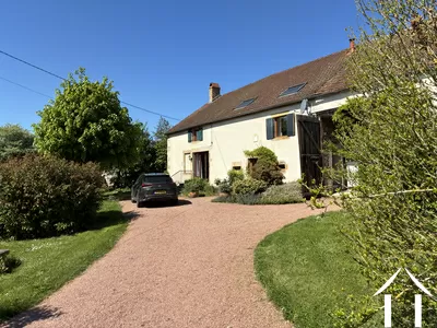 Maison à vendre vievy, bourgogne, cvh5588 Image - 1