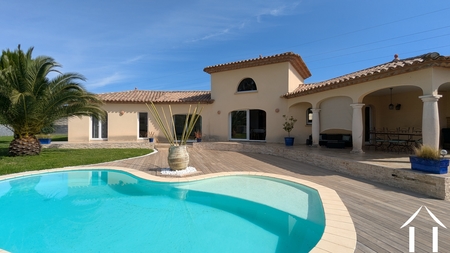 Villa avec belle piscine et vue  Ref # 11-2527 