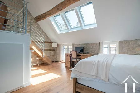 Chambre principale dans la maison principale