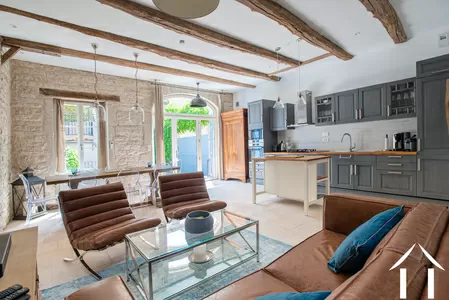 Salon dans la maison principale