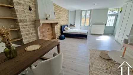 Appartement d'une pièce au rez-de-chaussée