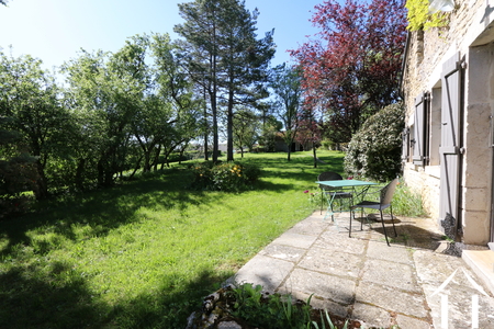 Terrasse devant le salon
