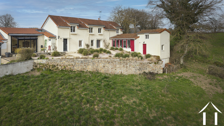 Maison avec jardin
