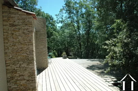terrasse haute à l'entrée