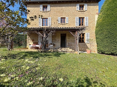 Charmante maison dans la région du Beaujolais, 4 chambres